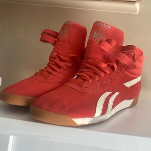 Reebok Size 10 women’s shoes